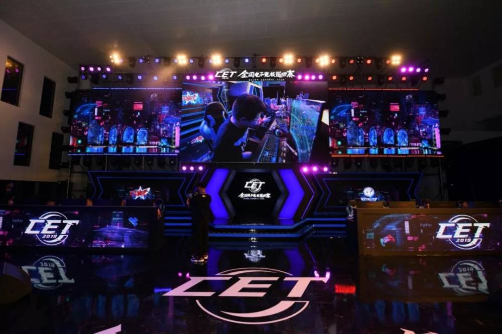 关键时刻能 关键时刻能