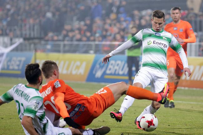 也给对手带 也给对手带