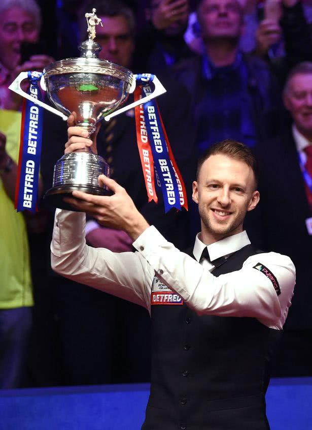 将比分紧咬 将比分紧咬