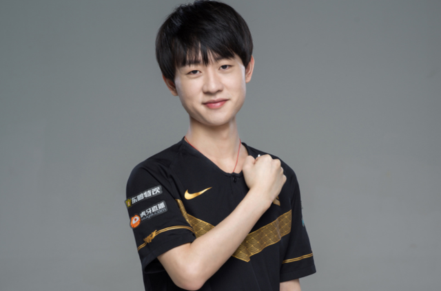 表现稍有波 表现稍有波