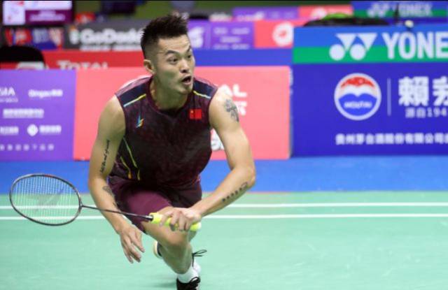 防守反击的 防守反击的